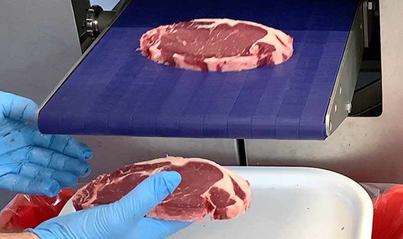 分份：精准定重切片，产品直接放入托盘